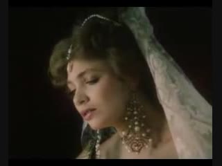 natalia lapina and marina tskhai - duet of maritana and the queen - from the film don cesar de bazan, dg